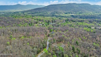 116 Grouse Ridge Rd, Harriman, TN 37748