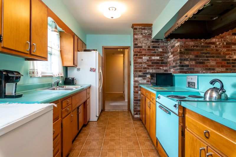 116 Killarney Rd, Knoxville, TN 37923