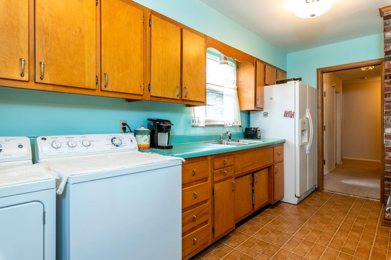 116 Killarney Rd, Knoxville, TN 37923