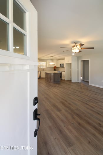 116 Longvale Dr, Knoxville, TN 37920