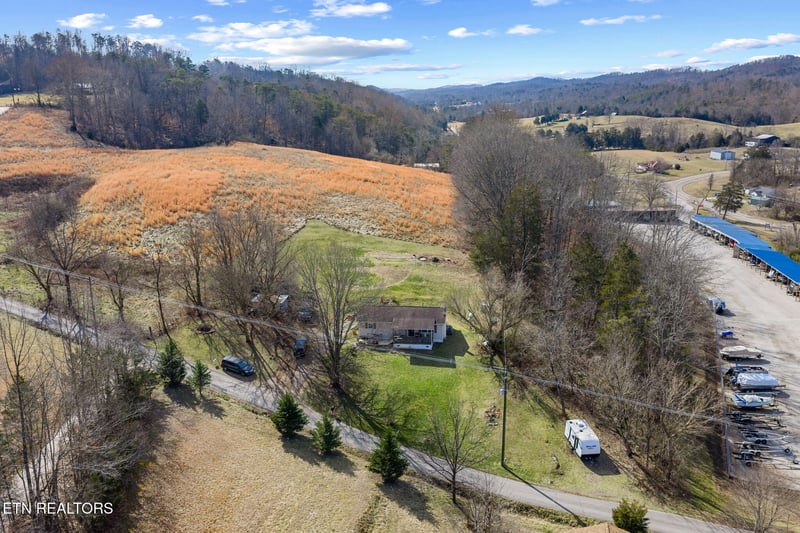 116 Macedonia Church Rd, Andersonville, TN 37705