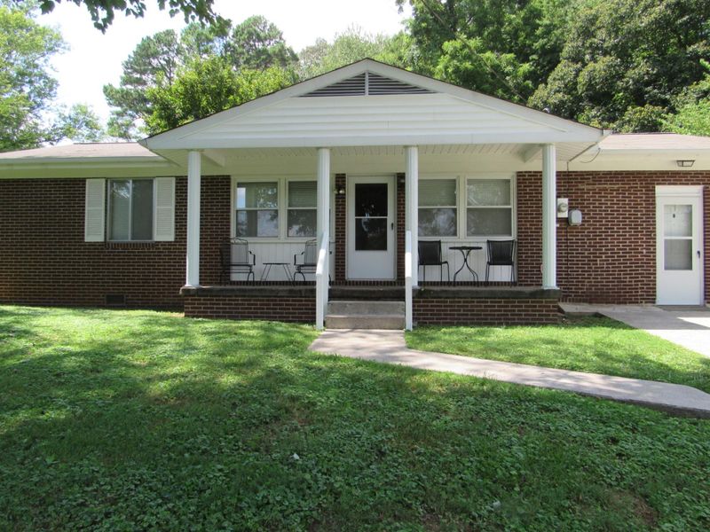 116 Regent Cir, Oak Ridge, TN 37830