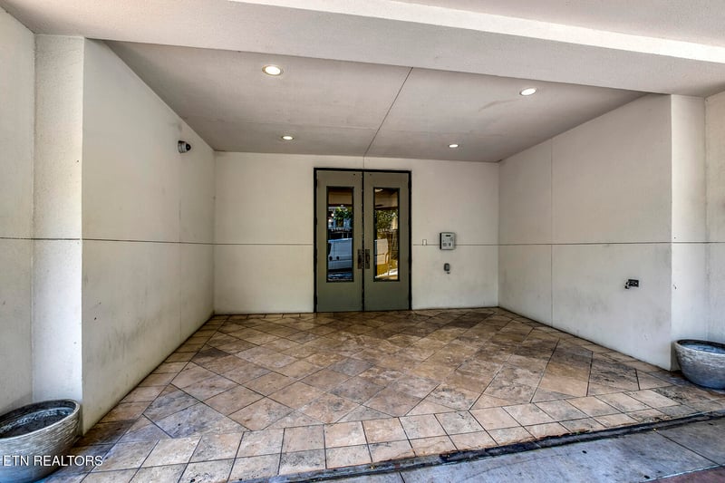 116 S Gay St #909, Knoxville, TN 37902