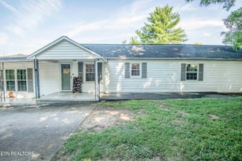 116 S Pine St, Maryville, TN 37804