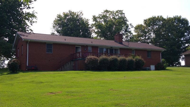 116 Sandidge Rd, Maryville, TN 37804