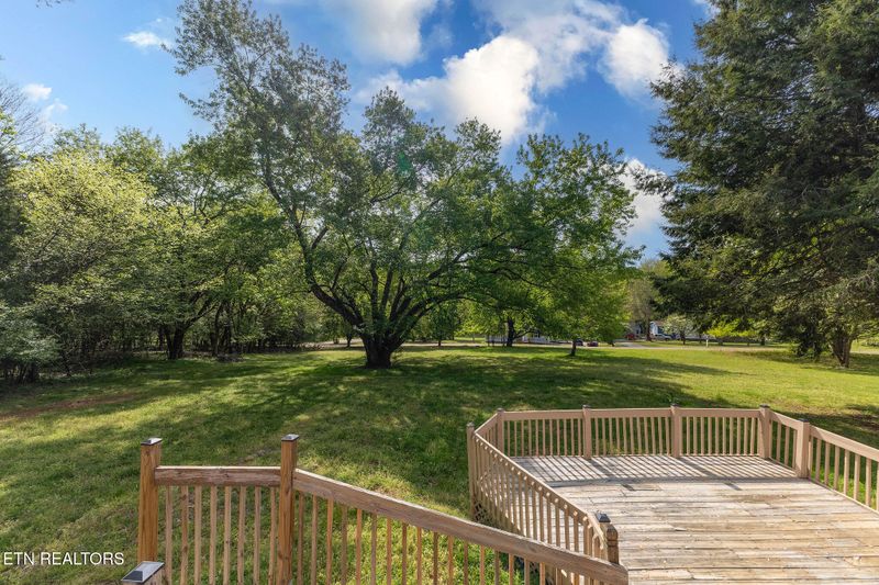 116 Thomas Ln, Kingston, TN 37763