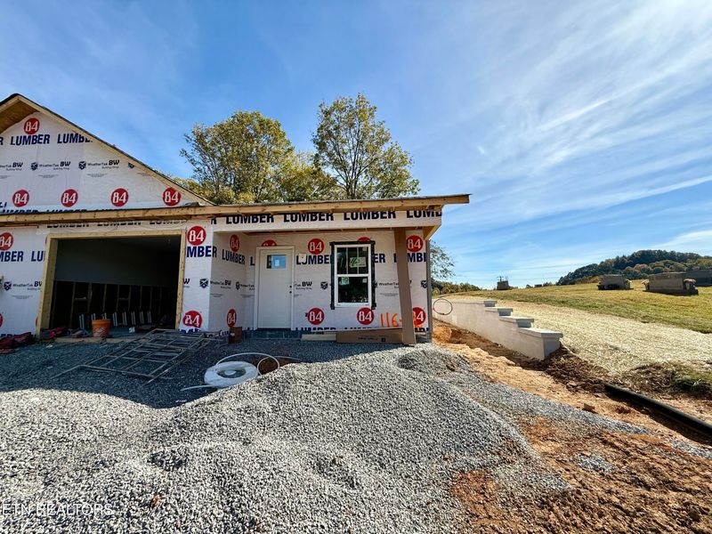116 Verton Dr #2, Powell, TN 37849