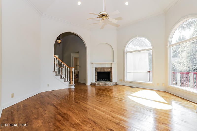 116 Westview Ln, Oak Ridge, TN 37830