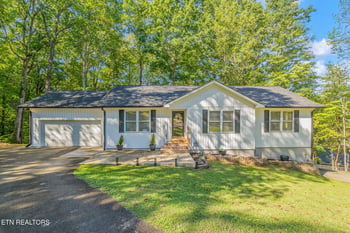 116 Wheeler Ln, Oliver Springs, TN 37840