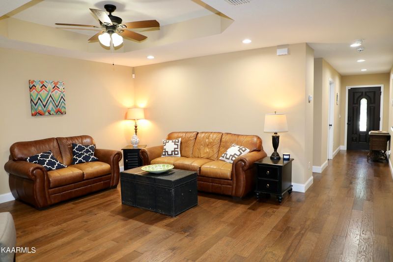116 Wind Chase Blvd, Madisonville, TN 37354