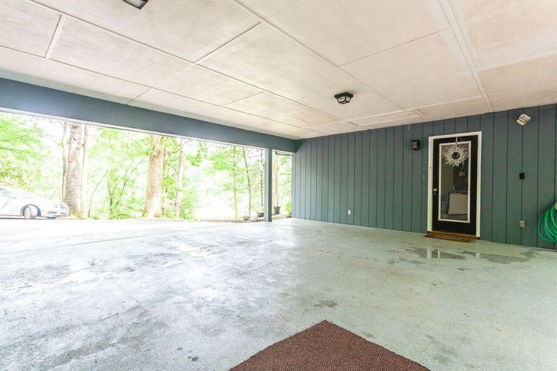 116 Windham Rd, Oak Ridge, TN 37830