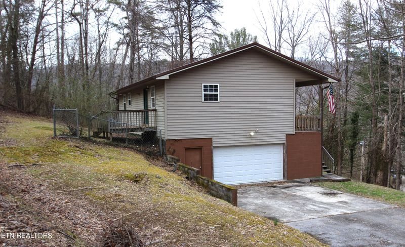 116 Windswept Ln, Harriman, TN 37748