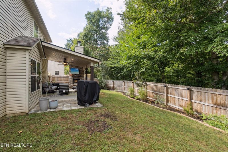 11606 Edison Rd, Knoxville, TN 37932