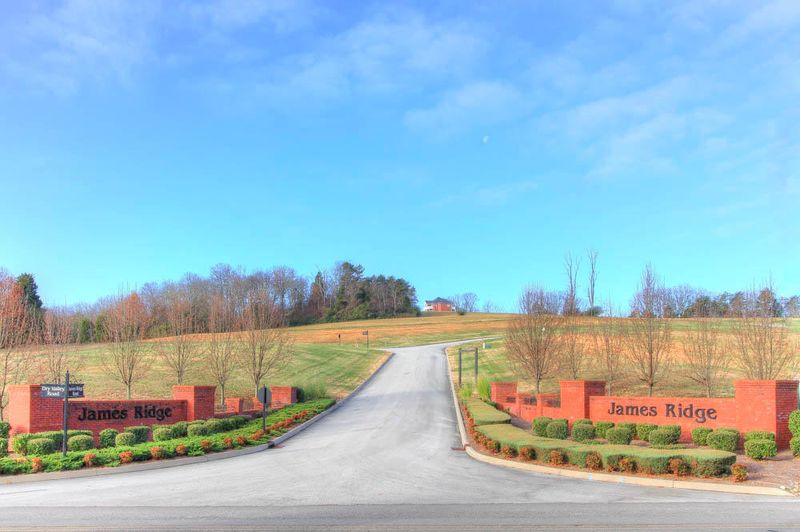 1161 James Ridge Rd, Loudon, TN 37774