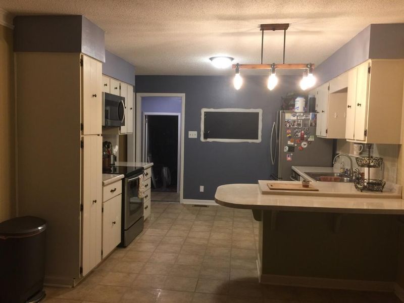 11618 Foxford Dr, Knoxville, TN 37934