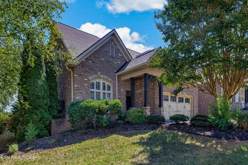 1163 Bishops View Ln, Knoxville, TN 37932