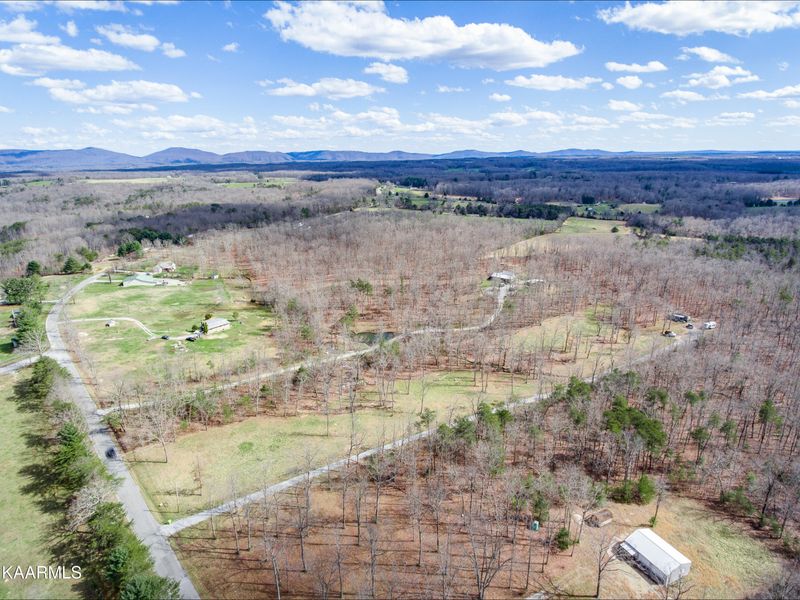 1168 Leffle Webb Rd, Crossville, TN 38572