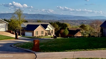 117 Alex Way, Maryville, TN 37801