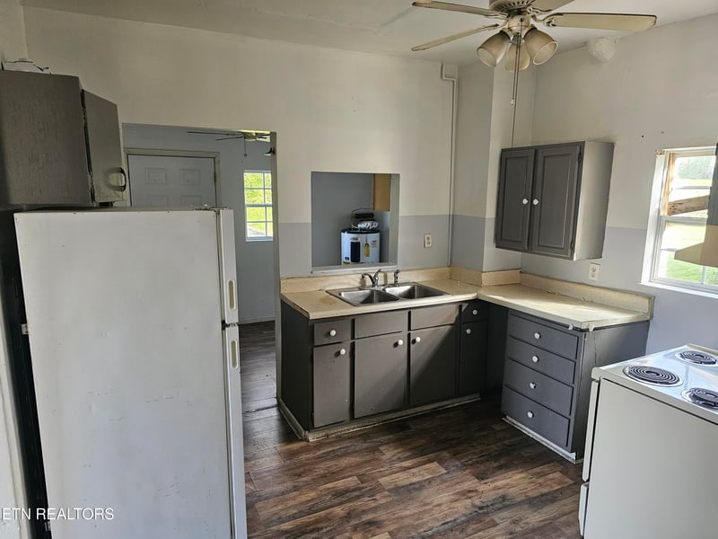 117 Atlantic Ave, Knoxville, TN 37917