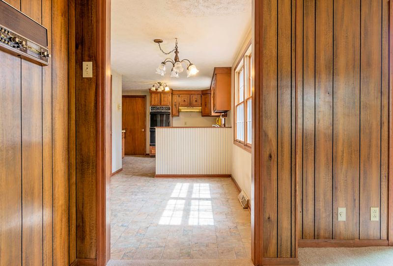 117 Balboa Cir, Oak Ridge, TN 37830