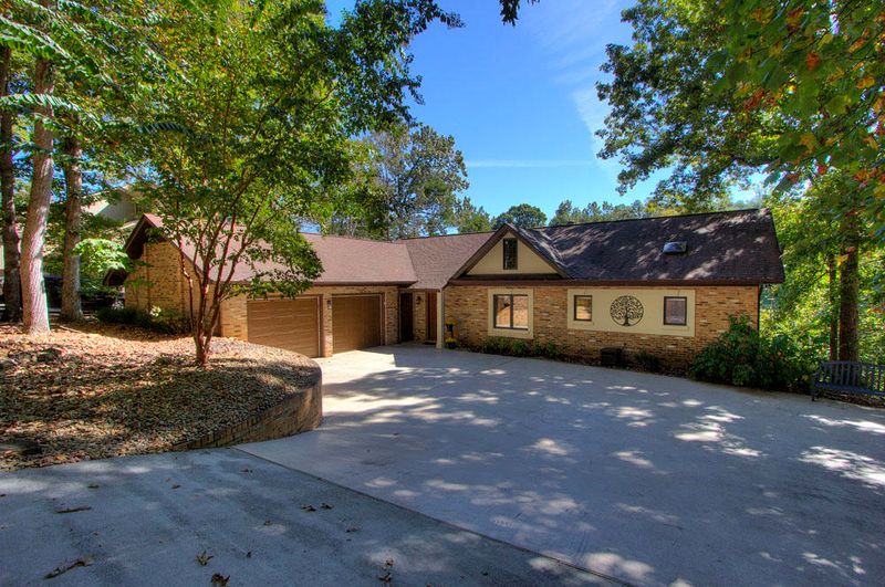 117 Cheeskogili Way, Loudon, TN 37774