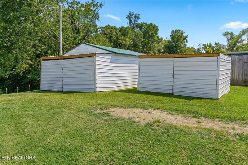 117 County Road 906, Etowah, TN 37331