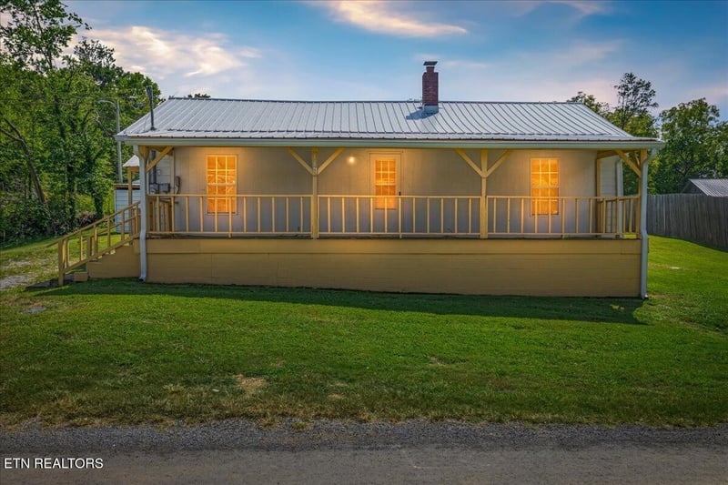117 County Road 906, Etowah, TN 37331