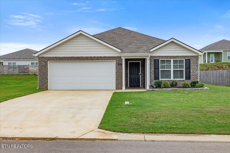 117 Crescent Cir, Niota, TN 37826