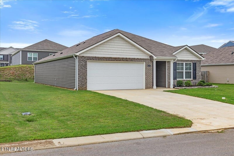 117 Crescent Cir, Niota, TN 37826
