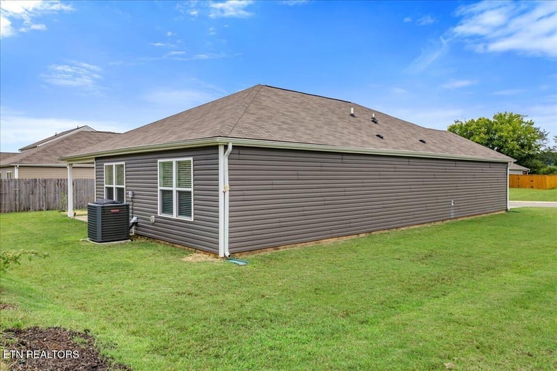 117 Crescent Cir, Niota, TN 37826