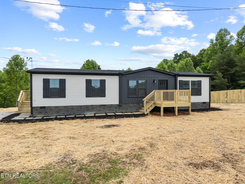 117 Delia Young Ln, Wartburg, TN 37887