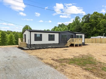 117 Delia Young Ln, Wartburg, TN 37887