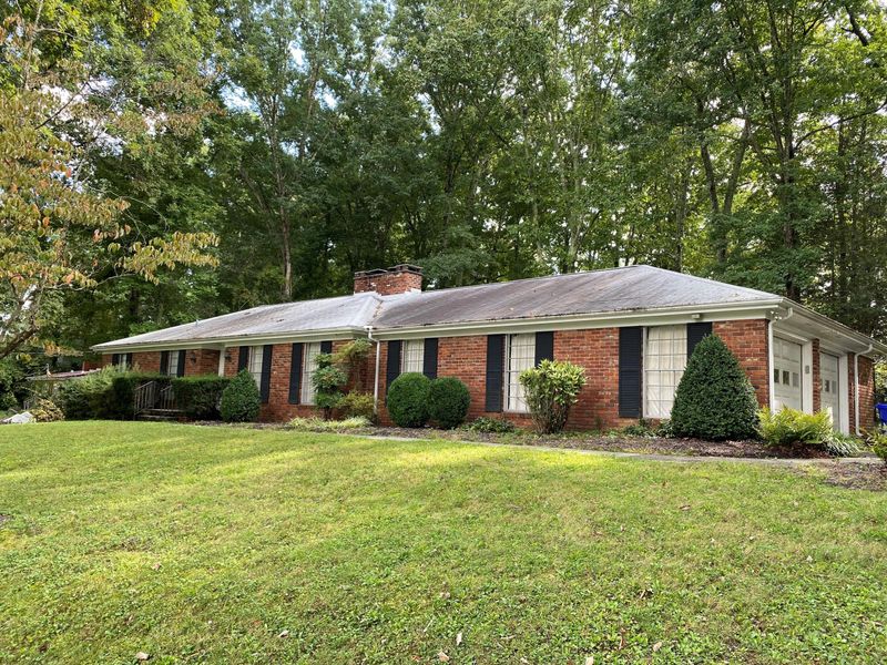 117 E Morningside Dr, Oak Ridge, TN 37830