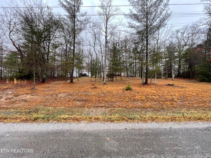 117 Laswell Ln, Crossville, TN 38558