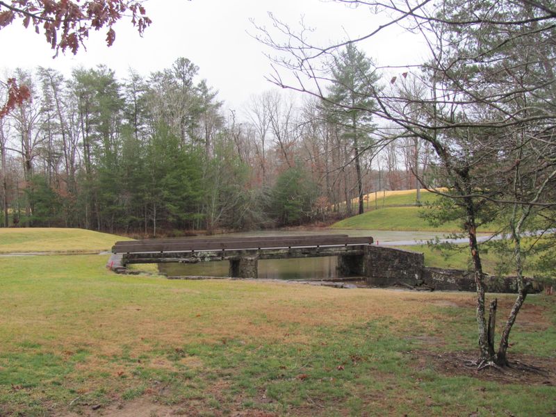 117 Leyden Dr, Fairfield Glade, TN 38558