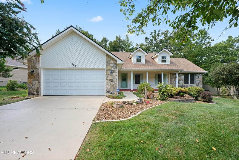 117 Lynhurst Dr, Crossville, TN 38558