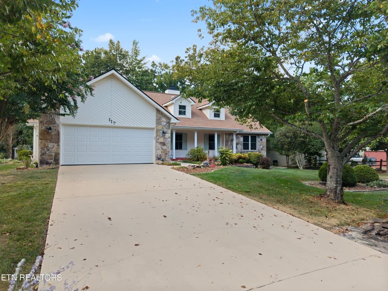 117 Lynhurst Dr, Crossville, TN 38558