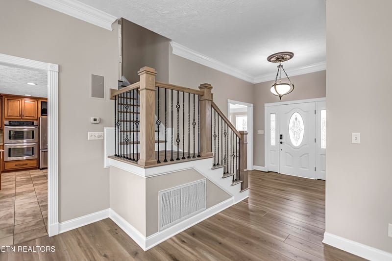 117 Mayview Dr, Powell, TN 37849