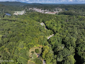 117 Mcnew Dr, Harriman, TN 37748