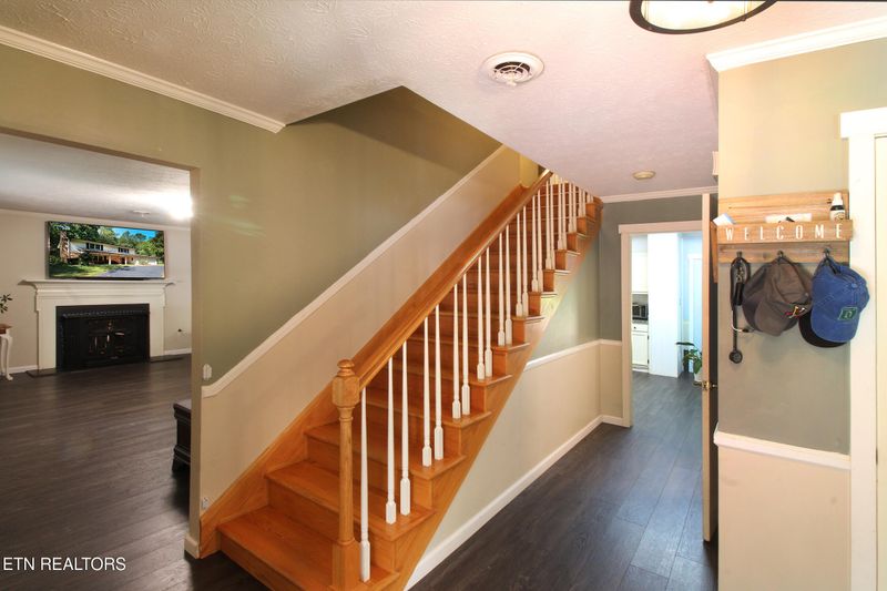 117 Mcnew Dr, Harriman, TN 37748