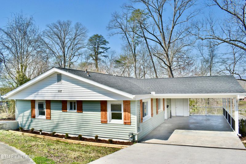 117 Nasson Ln, Oak Ridge, TN 37830