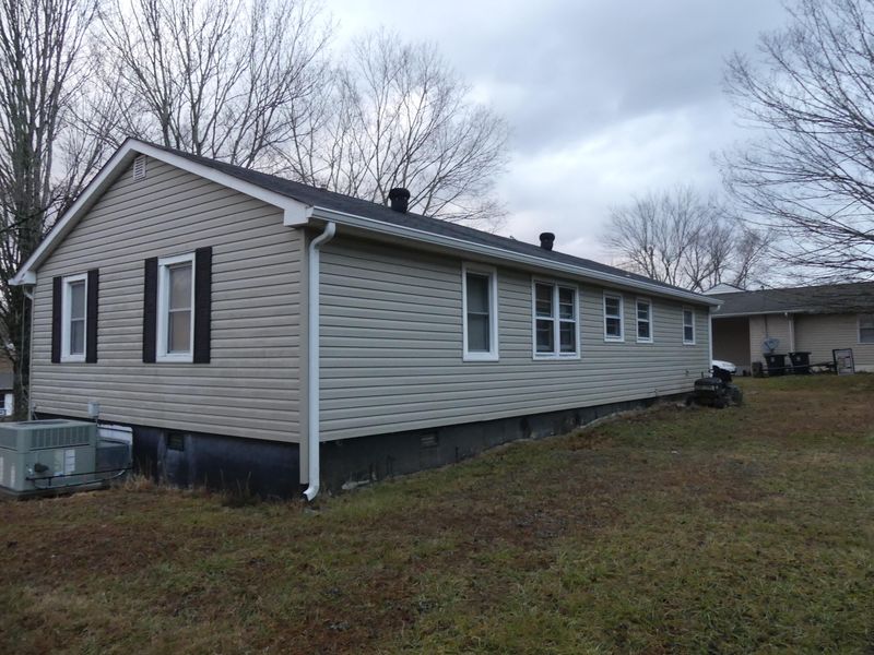 117 Stanton Ln, Athens, TN 37303
