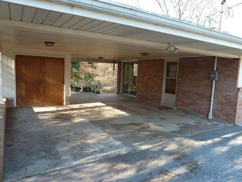 117 Westover Dr, Oak Ridge, TN 37830
