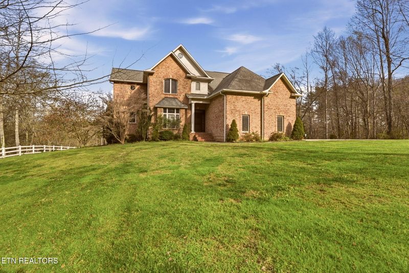117 Wiltshire Dr, Oak Ridge, TN 37830