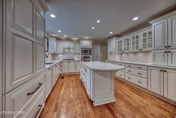 11707 Weathervane Dr, Farragut, TN 37934