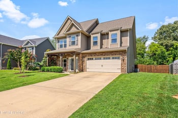 1171 Aspen Glen Dr, Alcoa, TN 37701