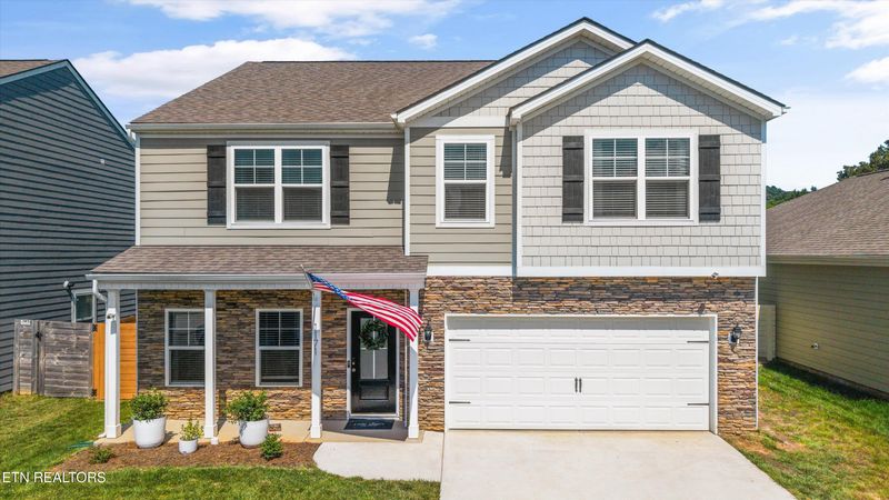 1171 Hampton Place Cir, Loudon, TN 37774