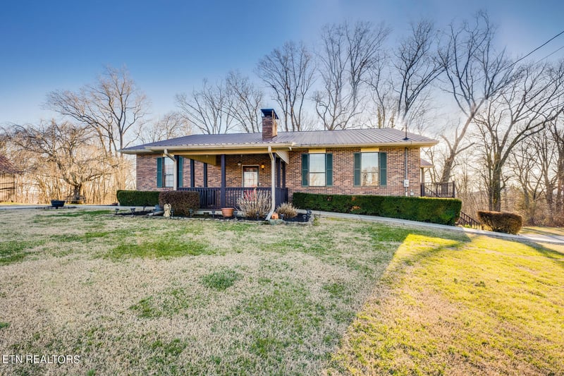 1172 Flat Hollow Rd, Speedwell, TN 37870