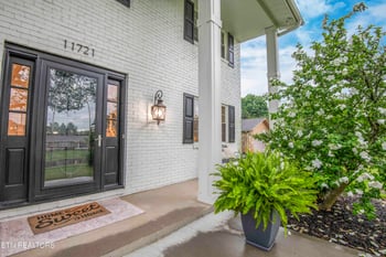 11721 Georgetowne Dr, Knoxville, TN 37934