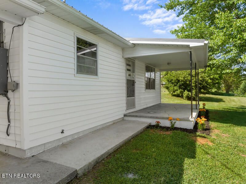 1175 River Rd, Morristown, TN 37813